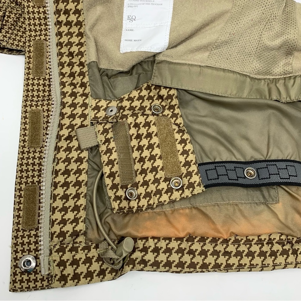 Foursquare Snowboard Outerwear Houndstooth winter Jacket Women’s size Medium - Picture 8 of 16